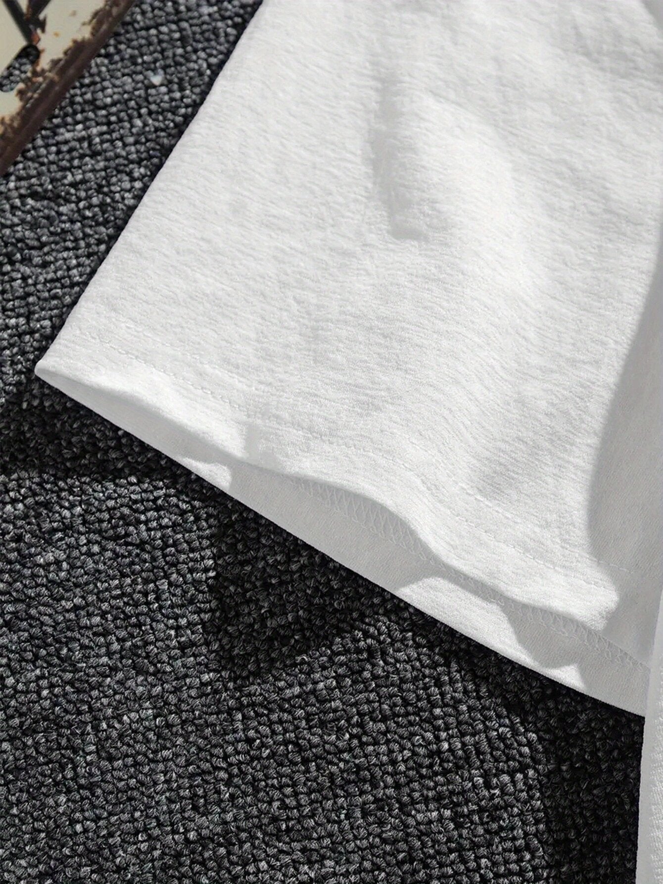 Women's White Loose Casual T-Shirt with Portrait Print for Daily Wear