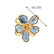 Broche de flor en tono dorado vintage con detalles de cristal para mujeres