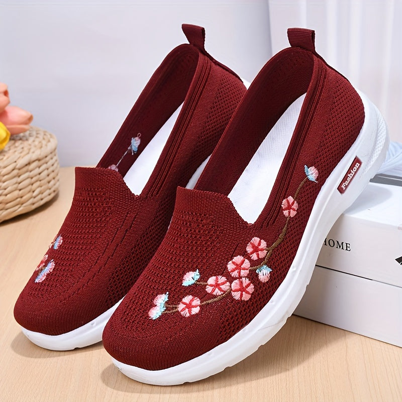 Women's Casual Knitted Shoes Spring Slip-On Round Toe Fabric Sneakers for Outdoor and Daily Wear