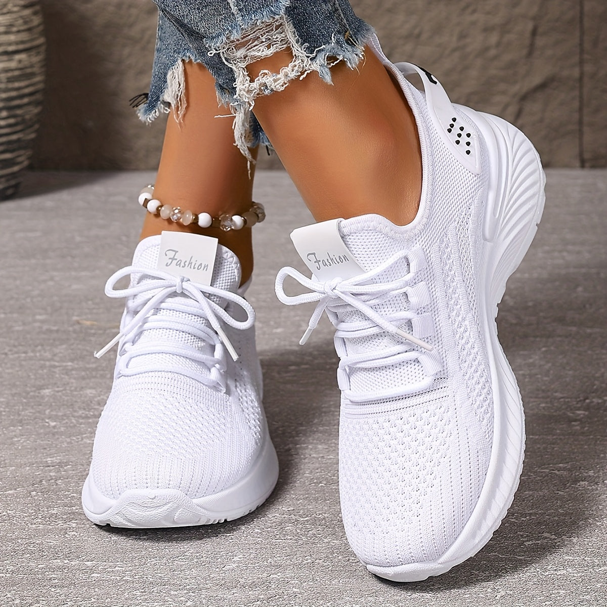 Ayollar uchun katta oq casual slip-on sport poyabzali bahor va yoz uchun