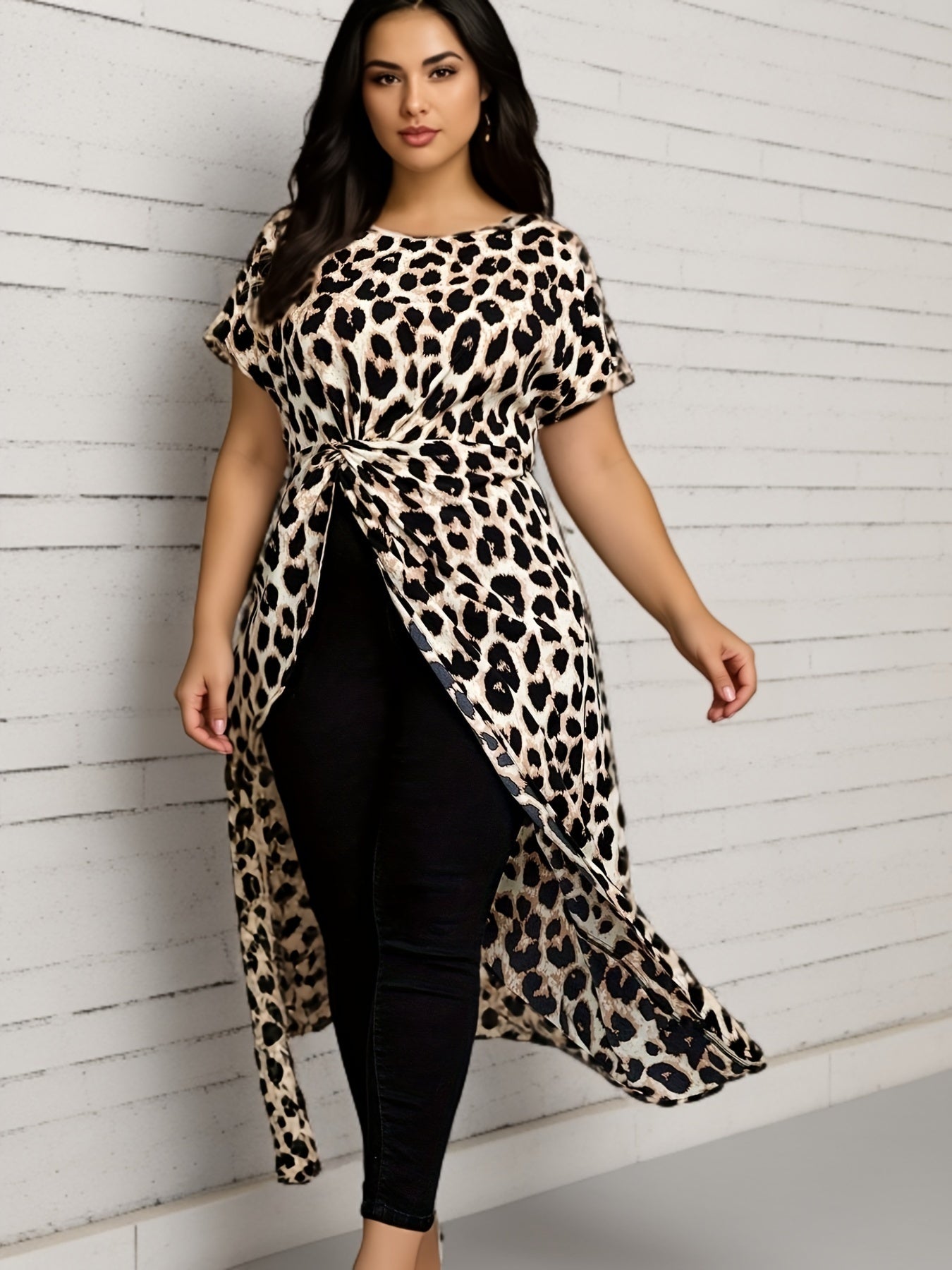 Блузка с леопардовым принтом больших размеров с круглым вырезом и короткими рукавами, асимметричный крой, весна-лето, для женщин