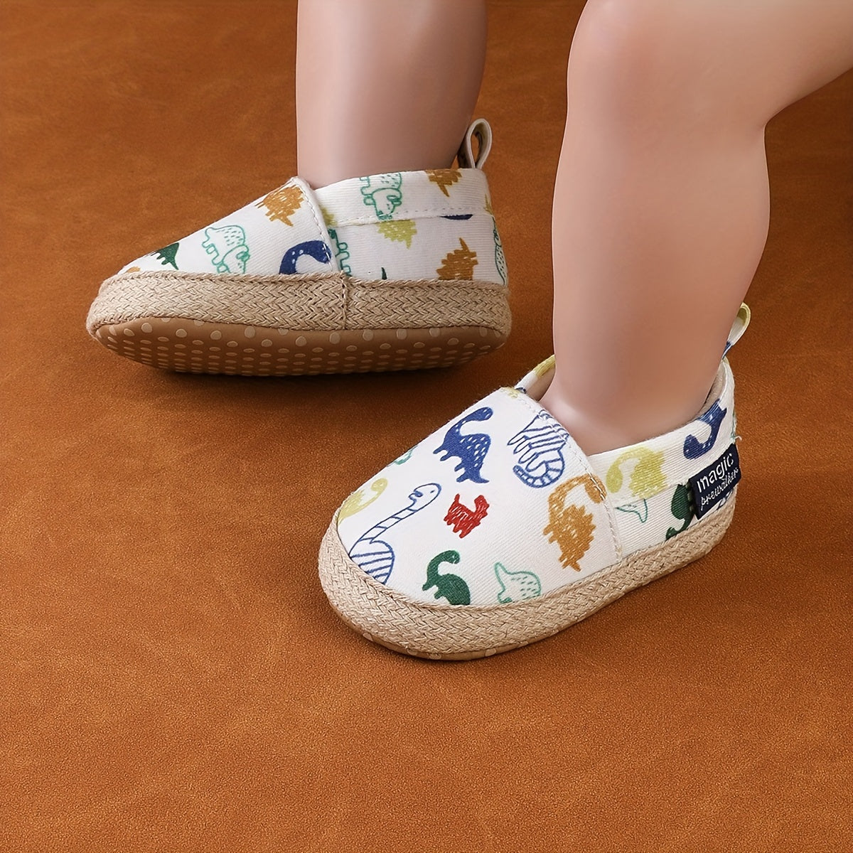 Zapatillas slip-on para bebés niños y niñas, patrón de animales de dibujos animados, de caña baja, tela, plantilla de EVA, suela de PU, casual para todas las estaciones