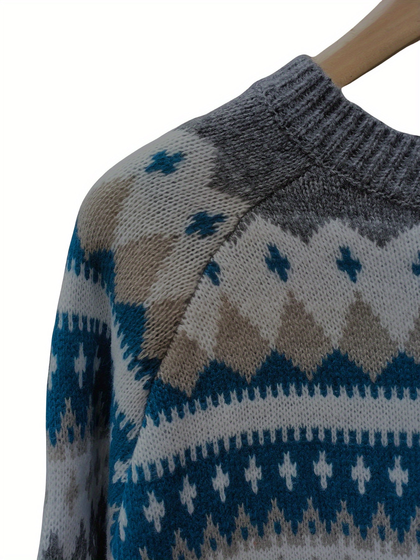 Plus Size Women's Geometric Cable Pullover Sweater Long Sleeve Cozy Winter