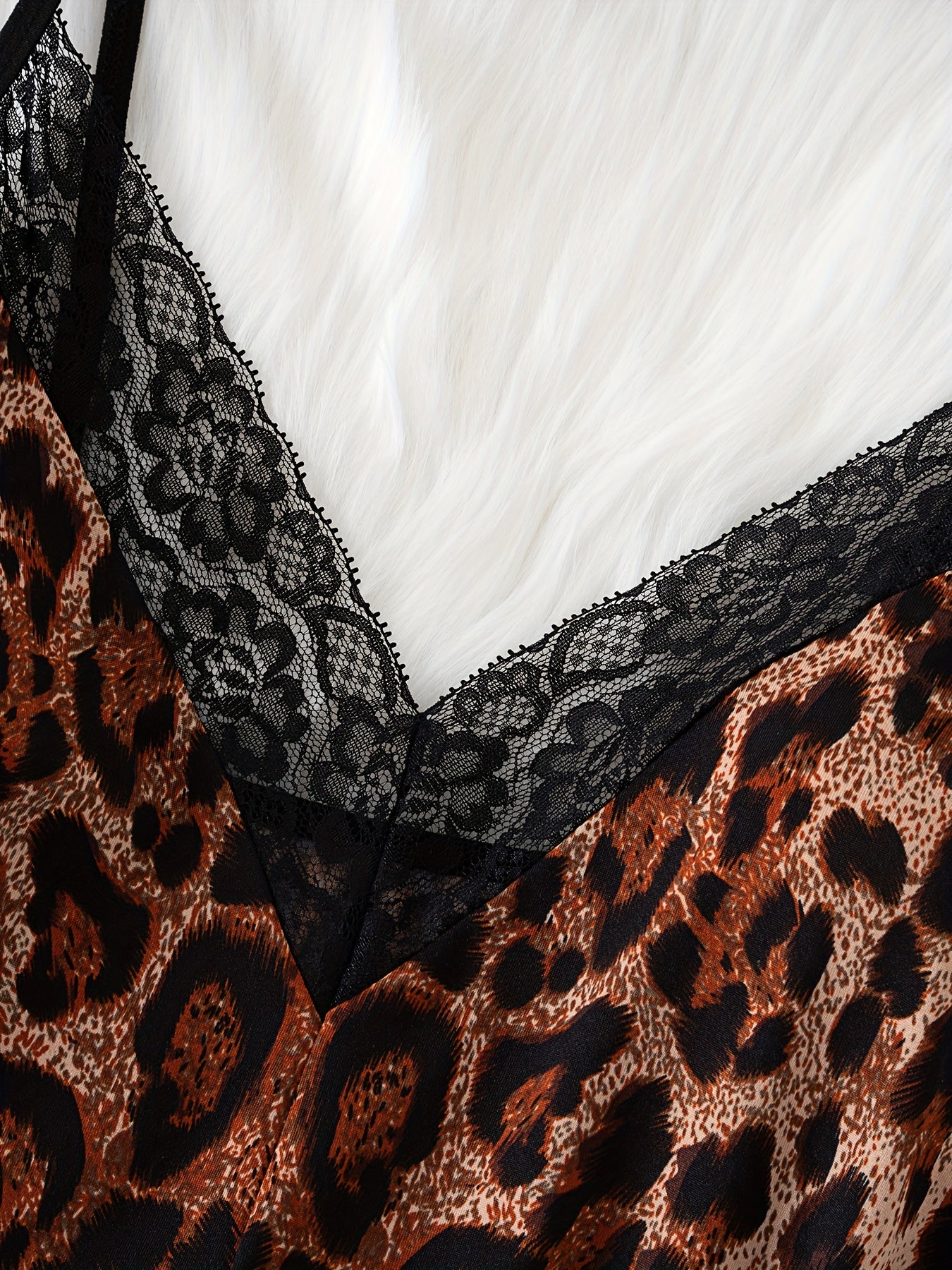 Plus Size Leopard Print Lace Spliced Sleep Dress with Side Slit