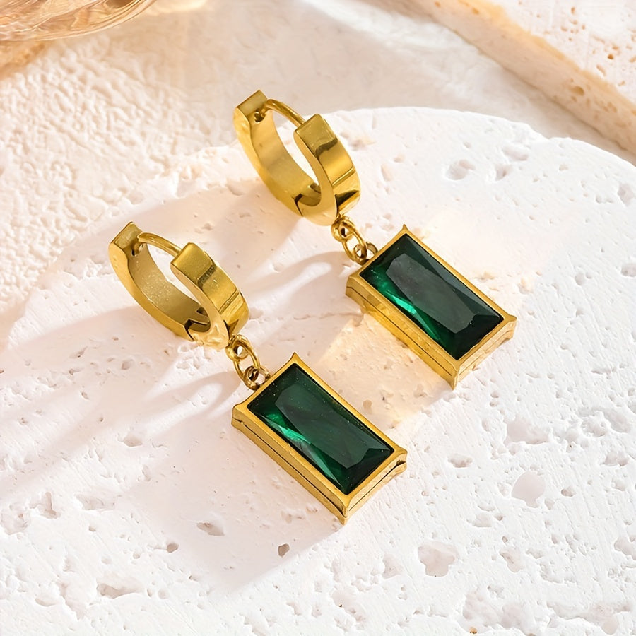 Conjunto de joyería de acero inoxidable chapado en oro bohemio con colgante y pendientes de zirconia sintética verde