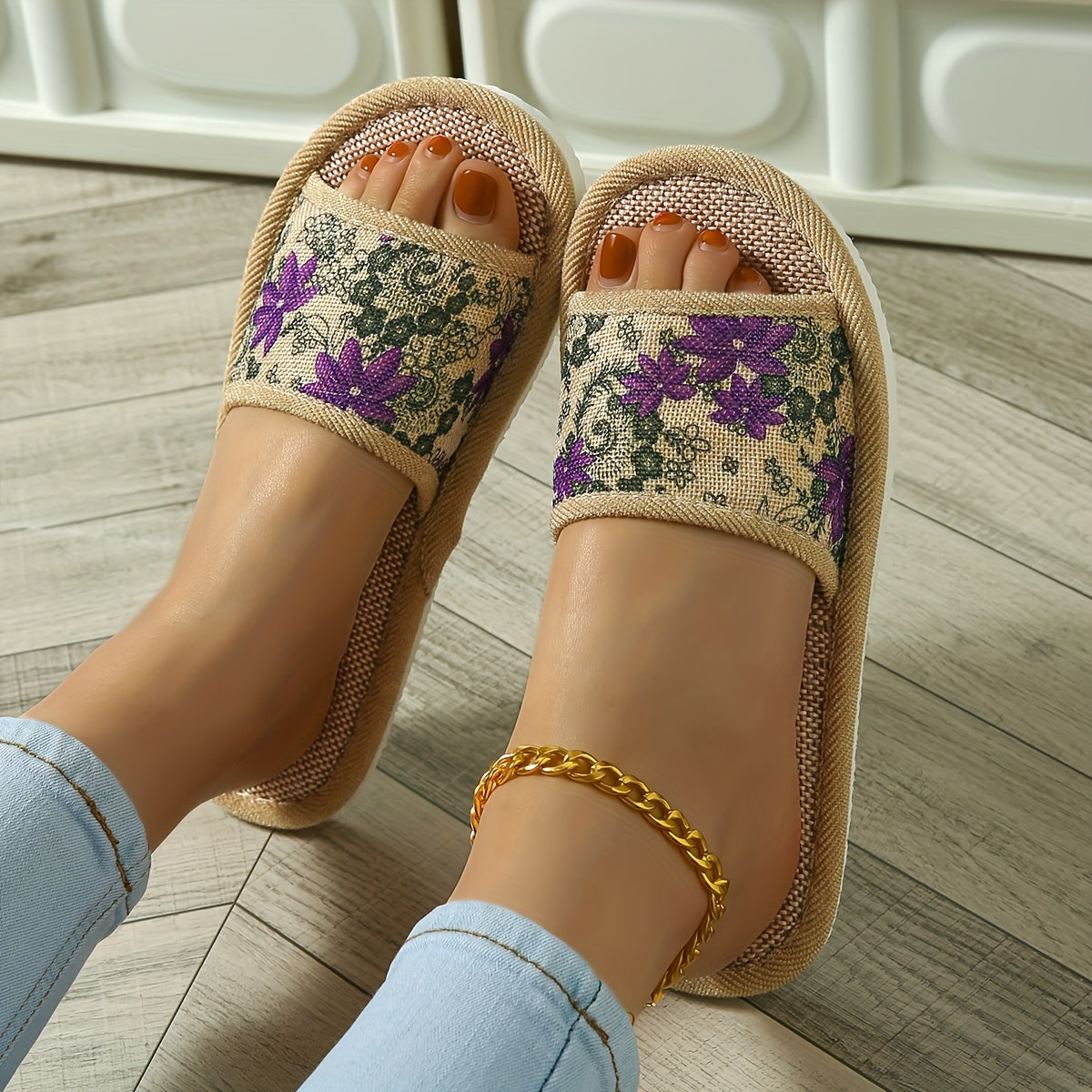 Women's Floral Linen Slippers with Non-slip Sole for Indoor Home Use