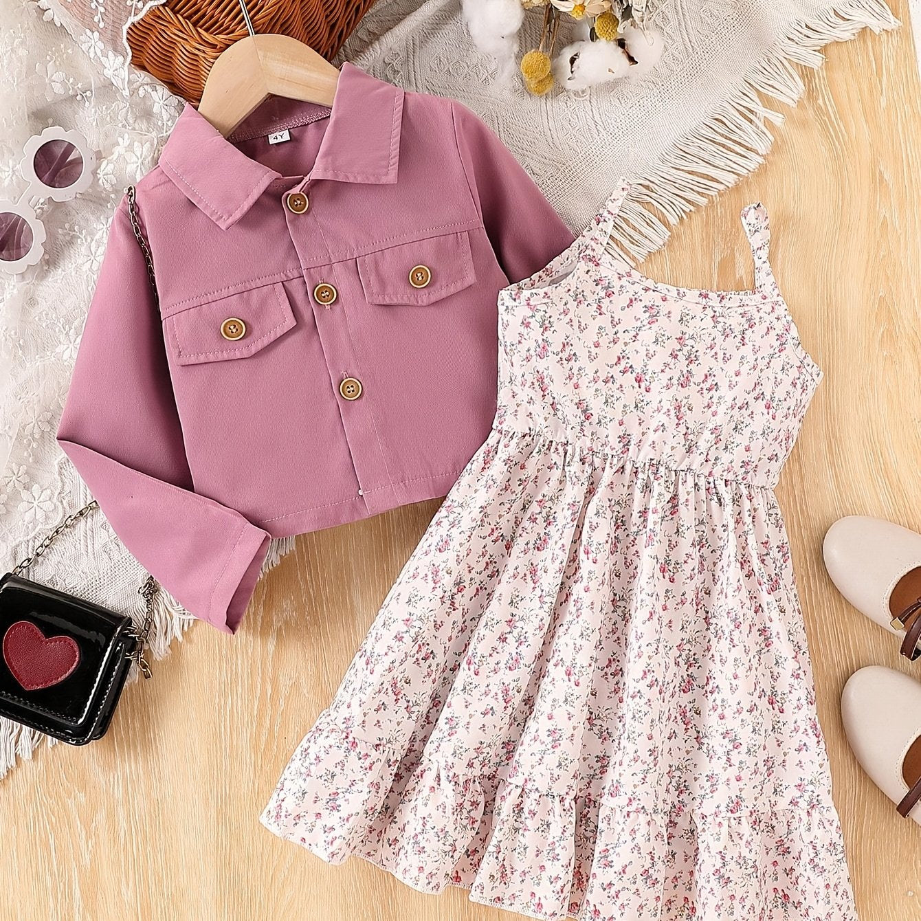 Bolalar uchun polyester gulli yubka to'plami, crop jaket va slingback poyabzal bilan