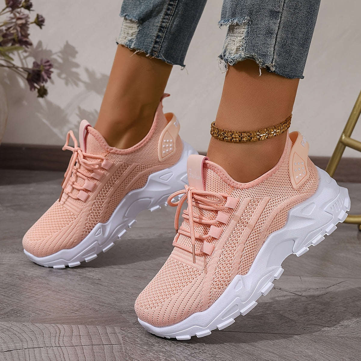 Ladies Casual Shoes Light Soft Sole White Travel Walking Sneakers