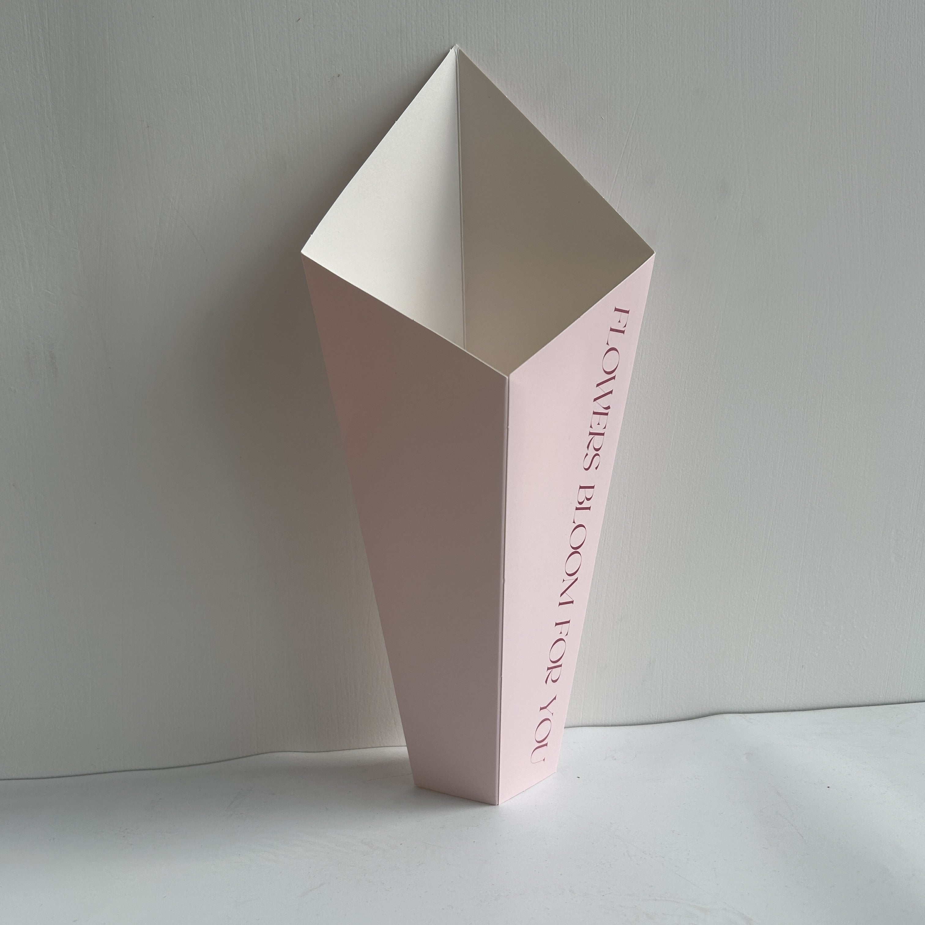 Set of 10 Floral Gift Bags for Birthdays Weddings and Mother's Day Durable Paper Handles