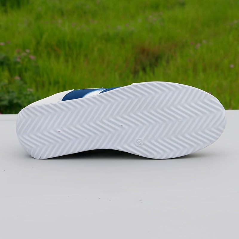 Men's Mesh Sneakers Lightweight Breathable Casual Sports All-Season Low Top Lace-Up