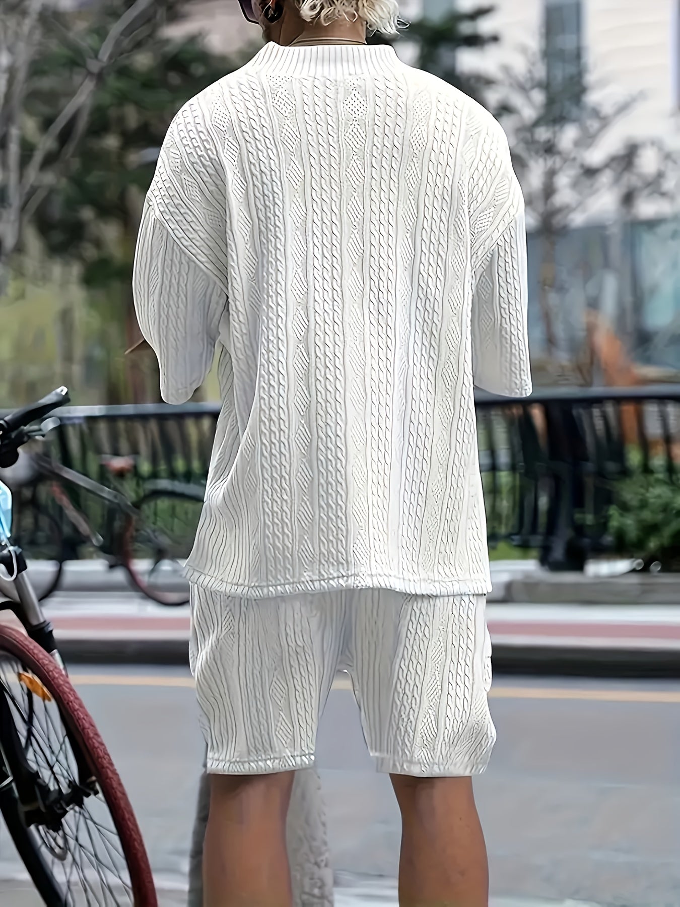 Мужской летний повседневный комплект шорт и футболки с V-образным вырезом, полиэстер, принт, однотонный цвет