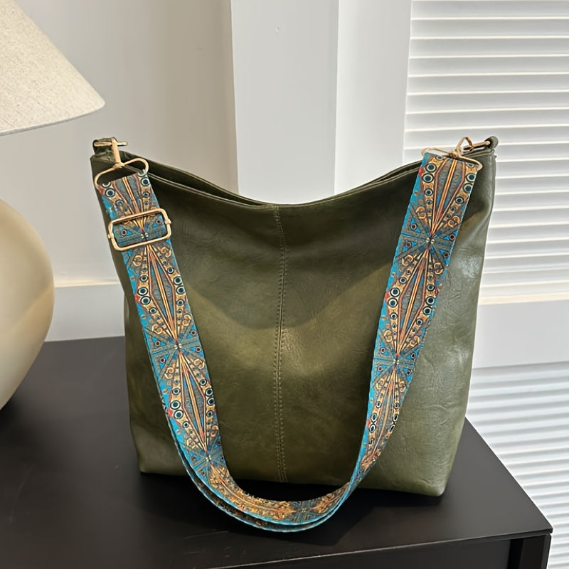 Women's Boho Chic Shoulder Bag Large Capacity Vintage Wide Strap Crossbody Tote for Casual Use