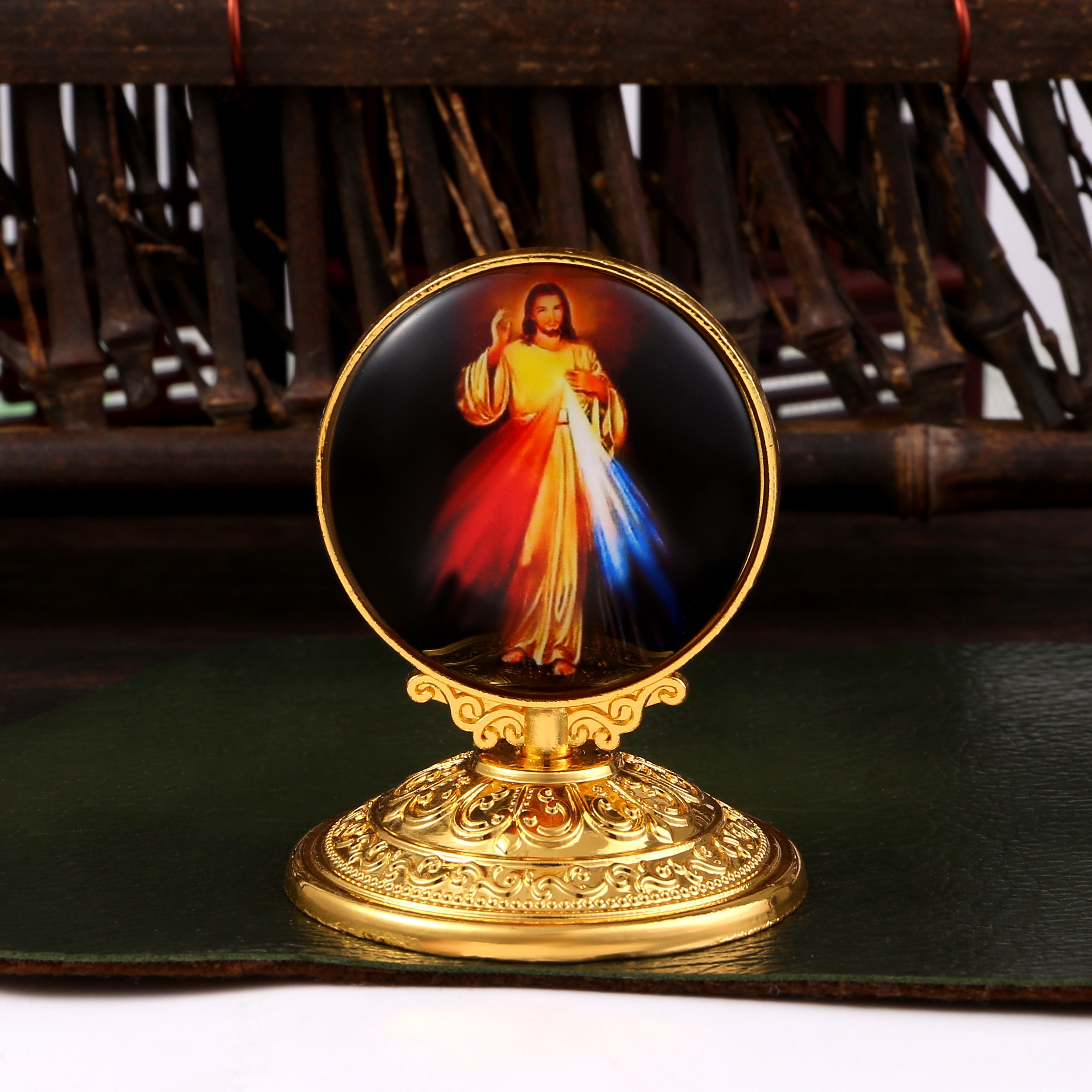 Religious Decor Virgin Mary Figurine Antique Church Zinc Alloy Home Ornament