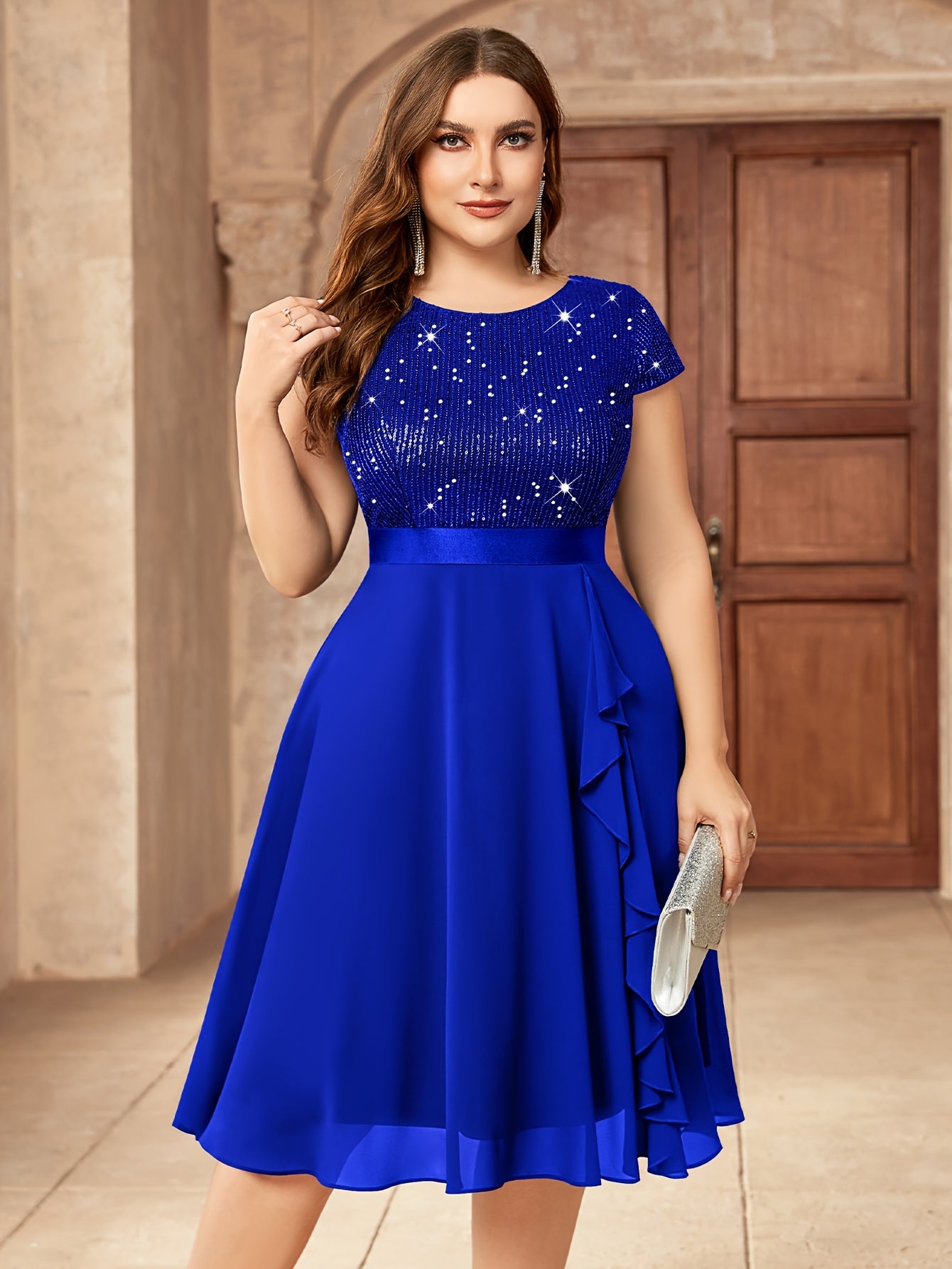 Plus Size Women's Sequin Dress with Ruffle Short Sleeve Party Wear