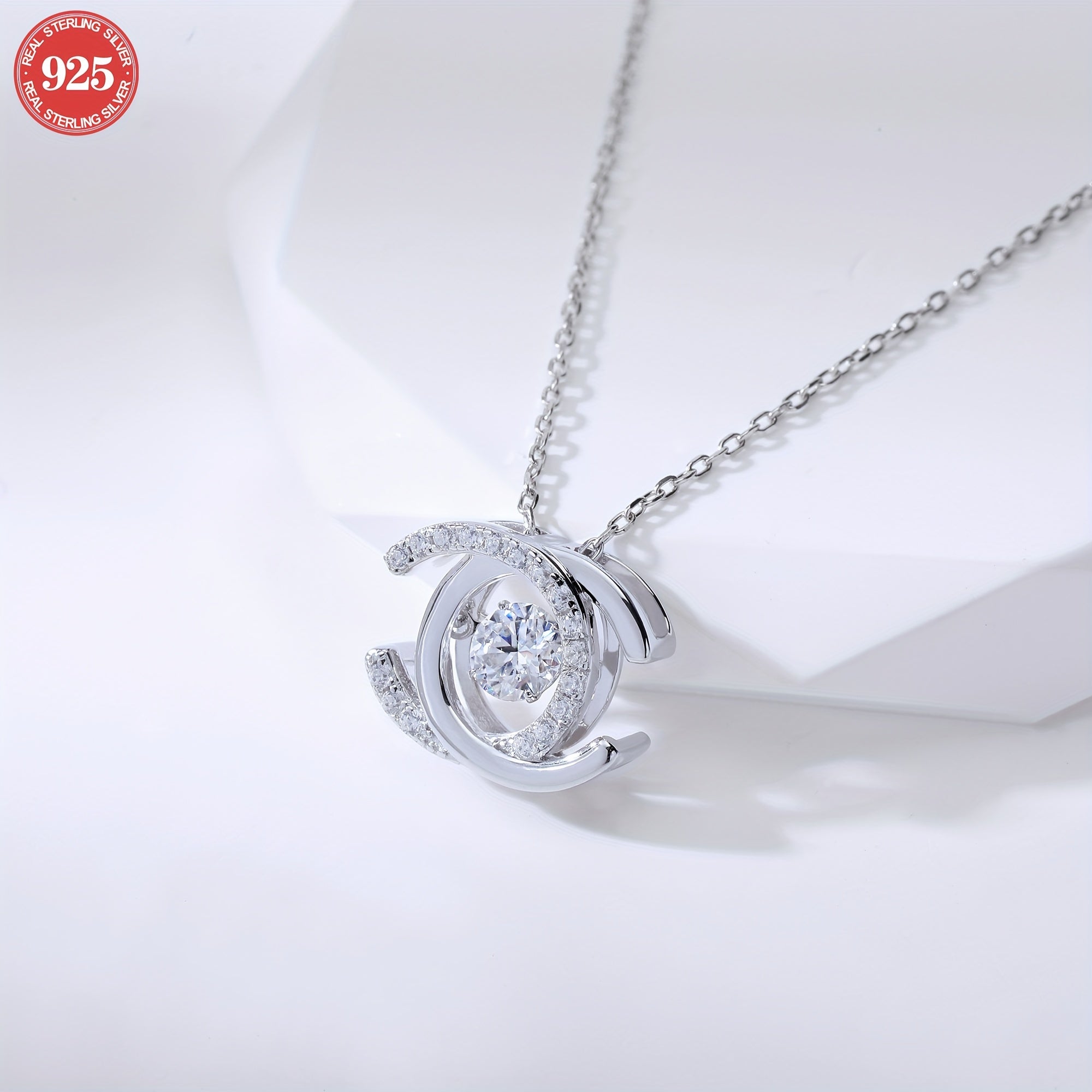 0.5ct Moissanite taqinchoqli uzuk, S925 kumushda, GRA sertifikati bilan