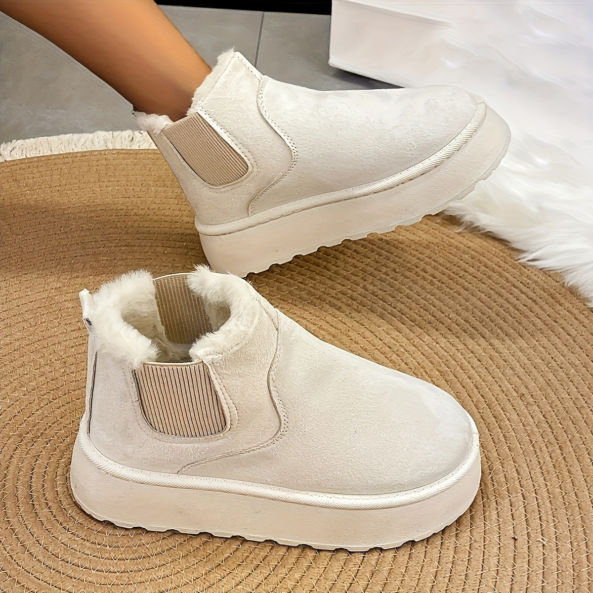 Women's Fleece Lined Fluffy Platform Winter Boots Non-slip Warm Shoes