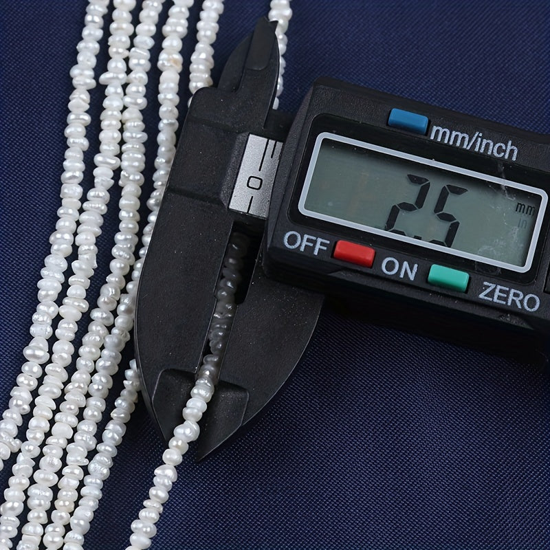 Qo'l mehnati bilan tayyorlangan zargarlik aksessuarlar, 18 sm uzunlikdagi tabiiy shirin suv marvaridlaridan iborat bo'lib, marvarid o'lchamlari 2-3 mm oralig'ida.