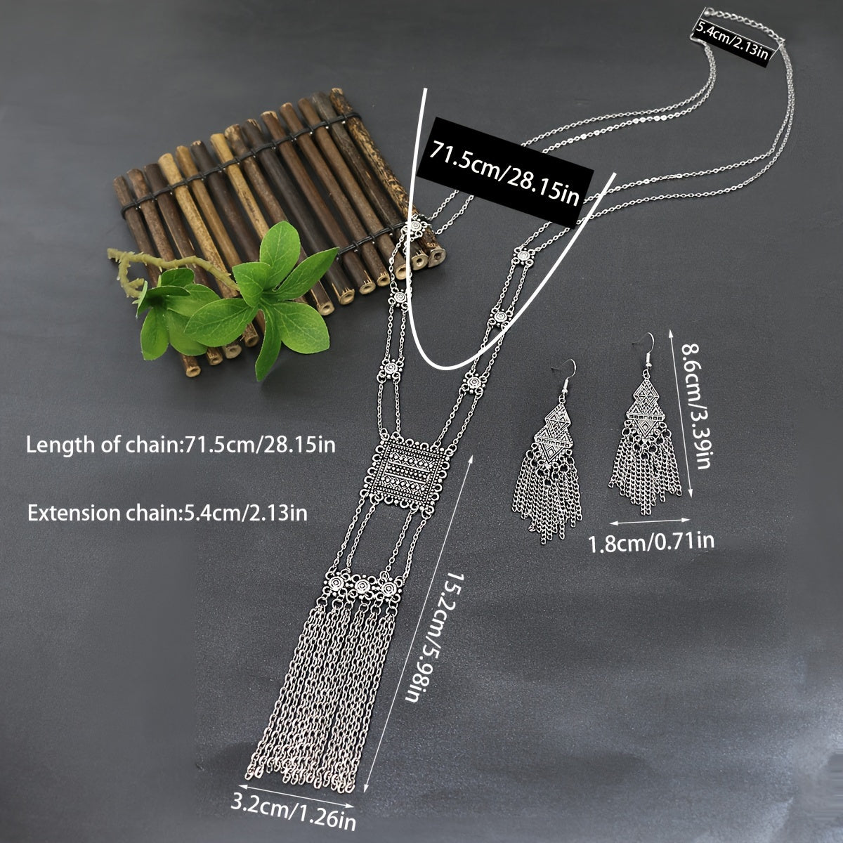 Ayollar etnik uslubdagi zargarlik to'plami, geometrik taqinchoq va tassel sirg'alar bilan