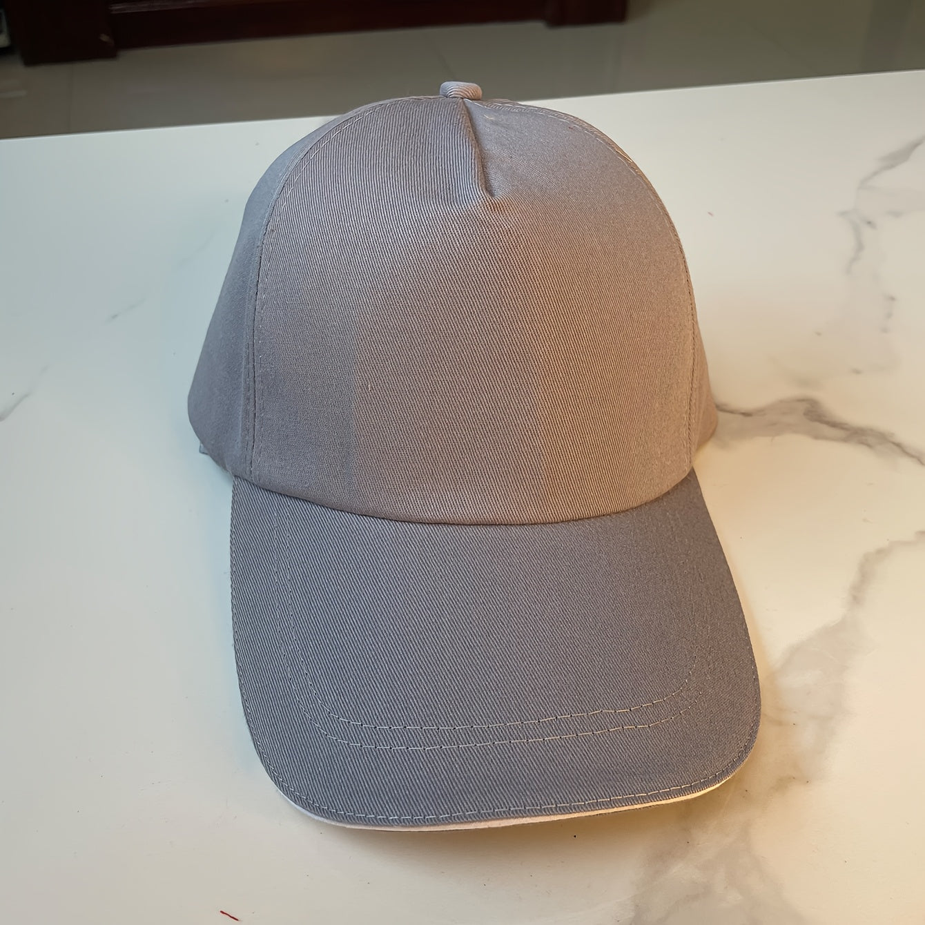 Sombrero de sol ligero de poliéster con cordón ajustable para un estilo urbano de verano