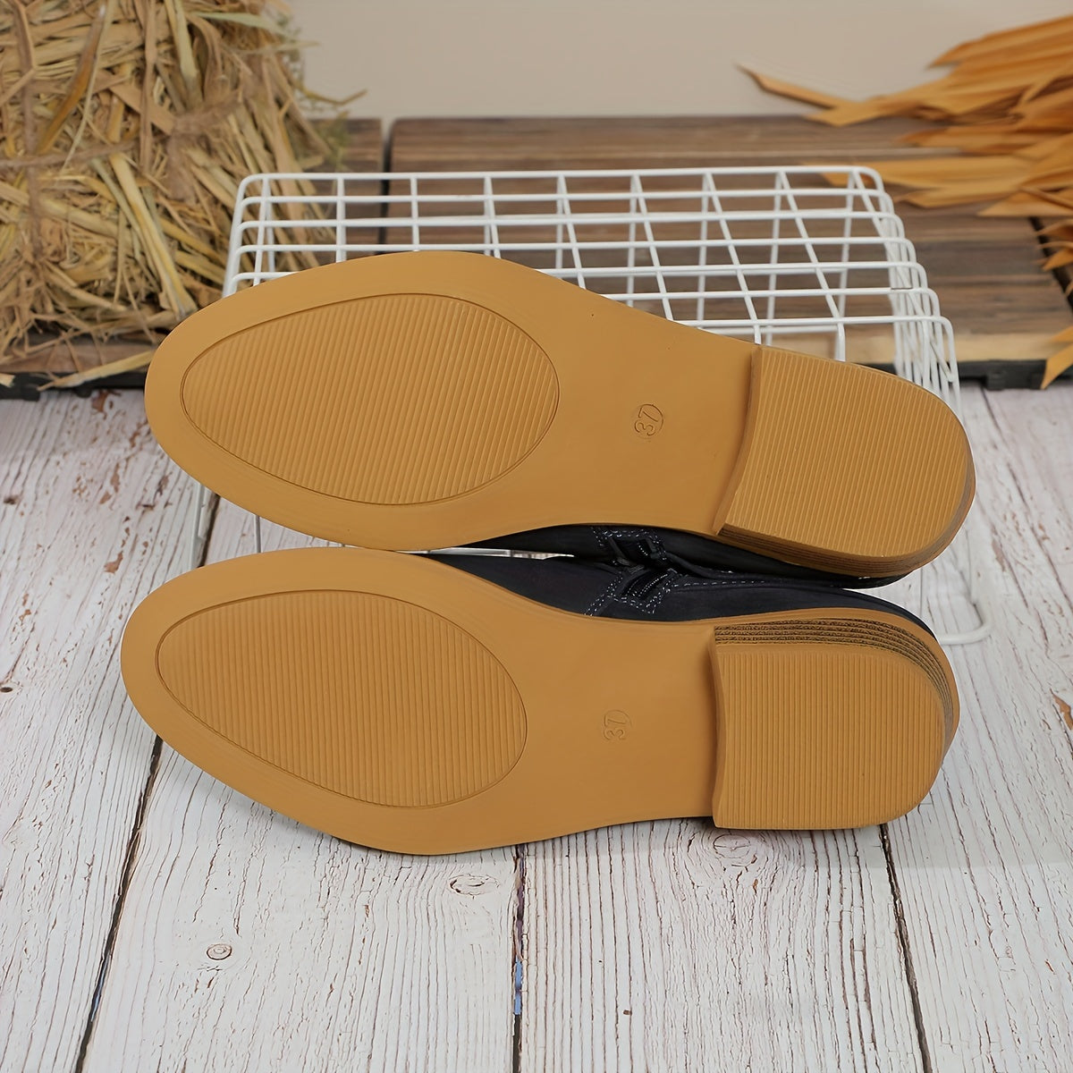 Women's Faux Fur-Lined Ankle Boots with Wrap Strap for Outdoor Wear