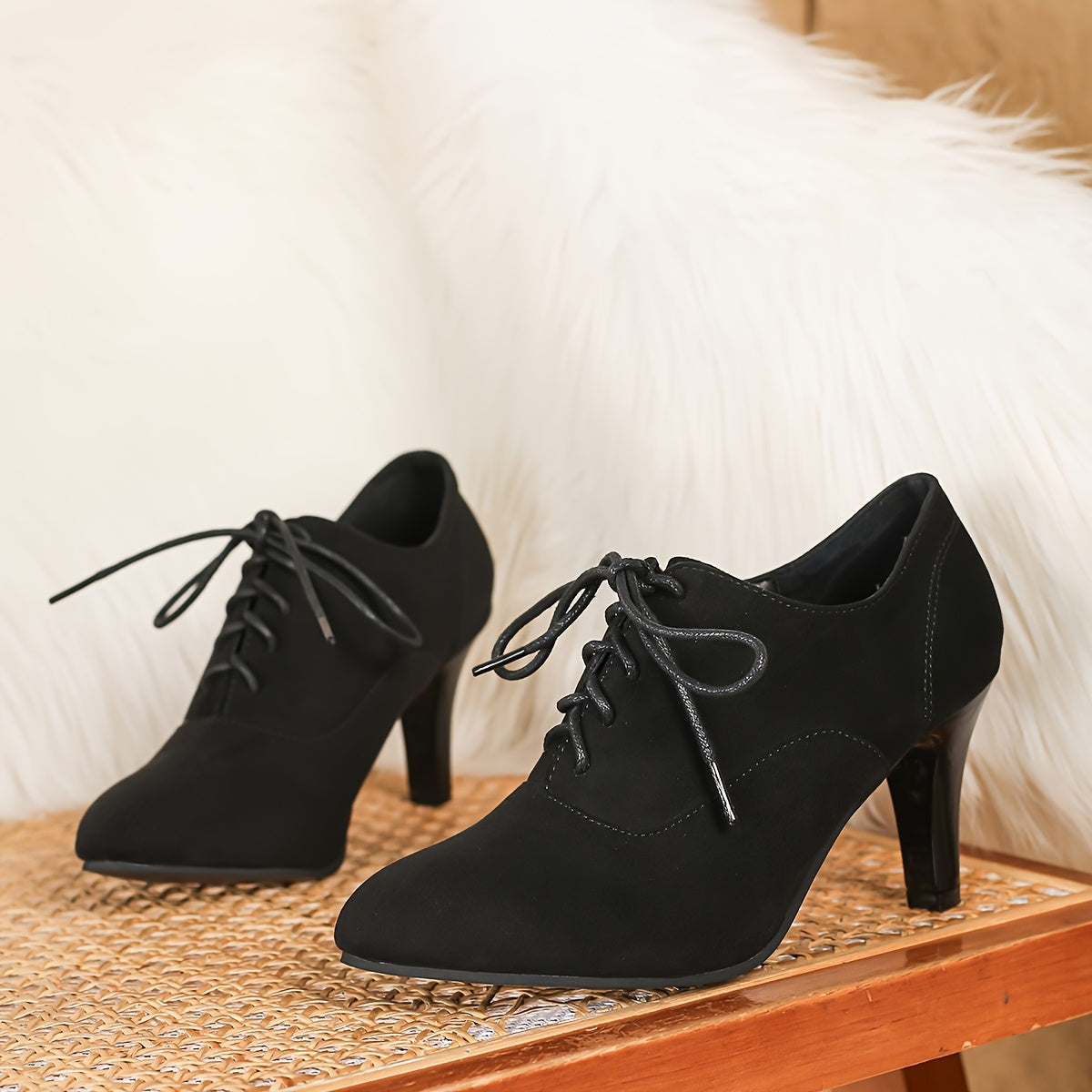 Женские кожаные туфли на высоком каблуке с заостренным носком, шнуровка, массивный каблук, для всех сезонов