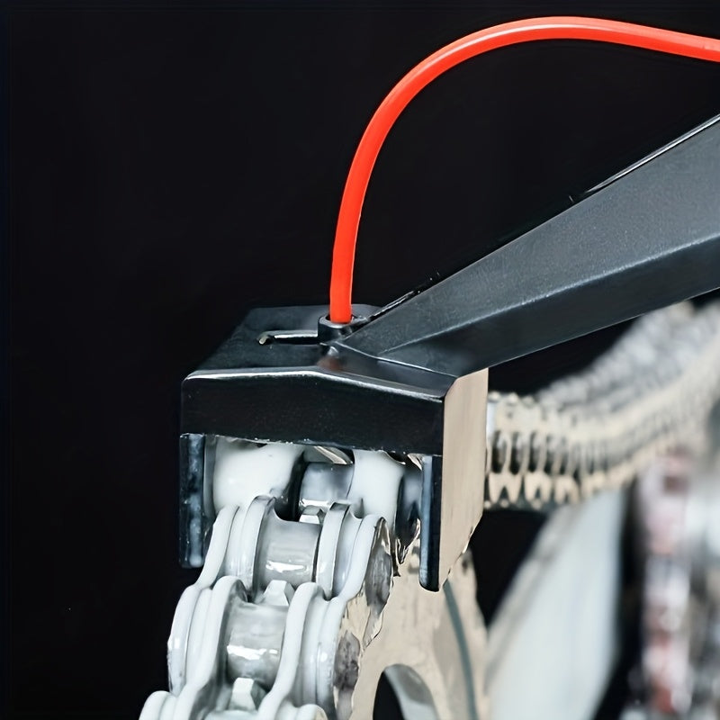 Motorcycle Chain Cleaning Kit Leak-Proof Chain Oiler and Brush