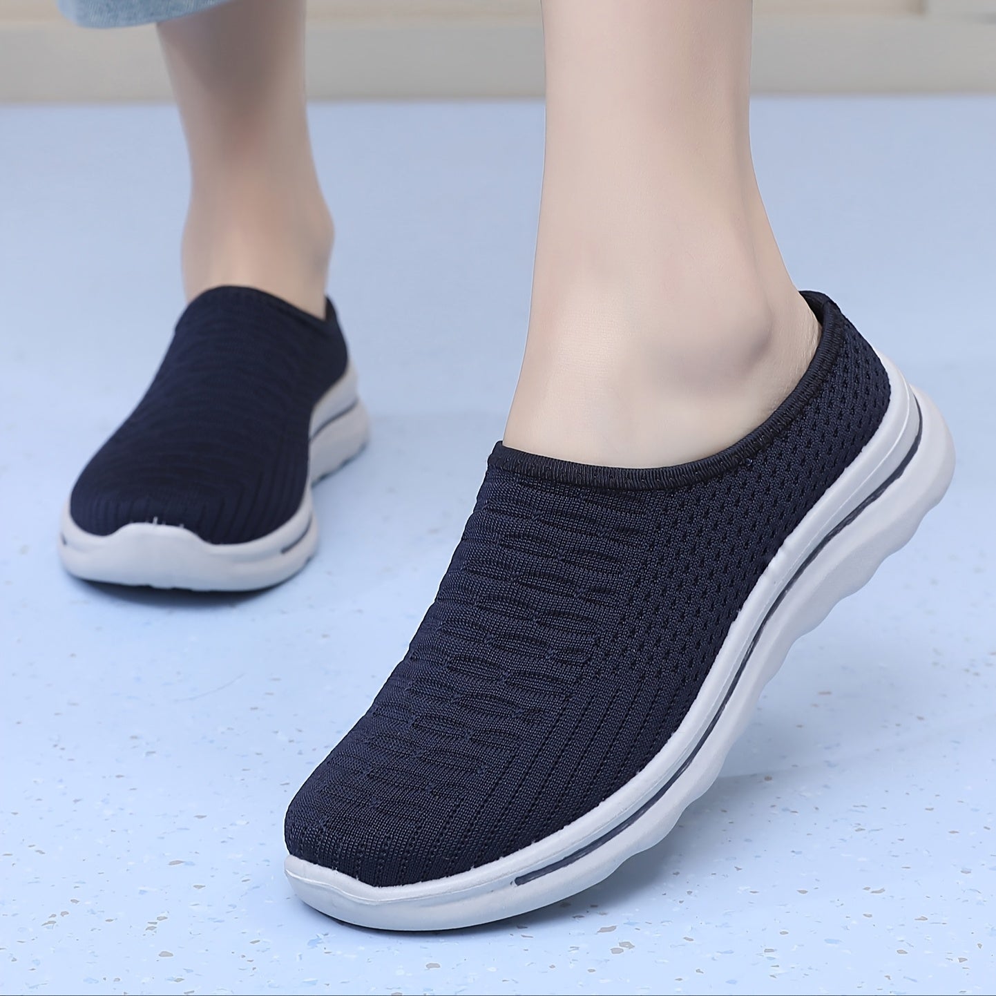 Women's Lightweight Casual Slip-On Sports Shoes for Moms