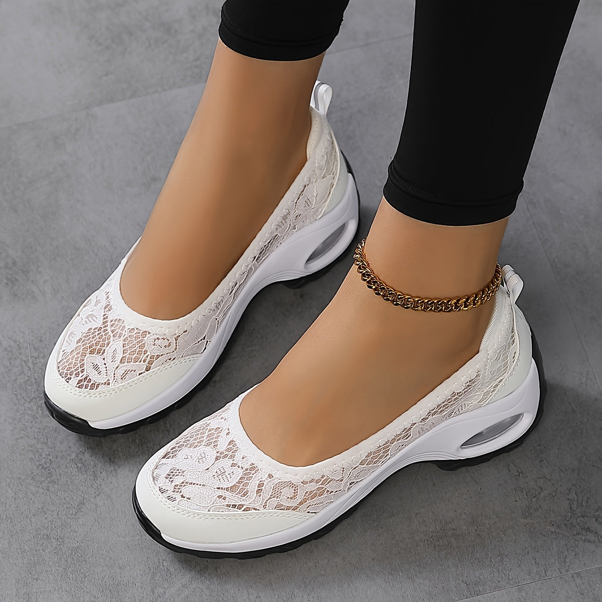 Women's Summer Casual Sneakers White Slip-On Low-Top Floral Fabric Lightweight