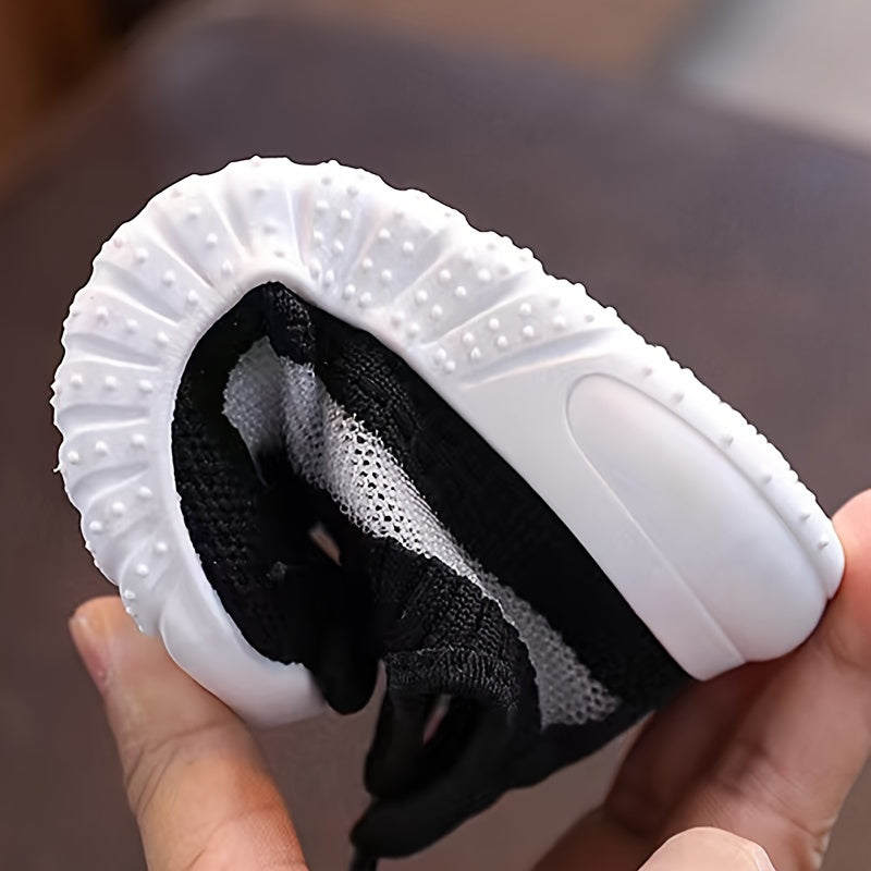 Kids Casual Flat Sneakers for Boys and Girls All-Season Fabric Slip-On Round Toe