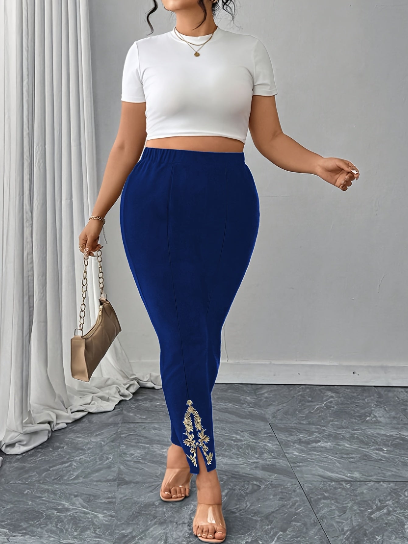 Women’s Plus Size High-Waisted Stretch Pants Blue Floral Slim Fit All-Season