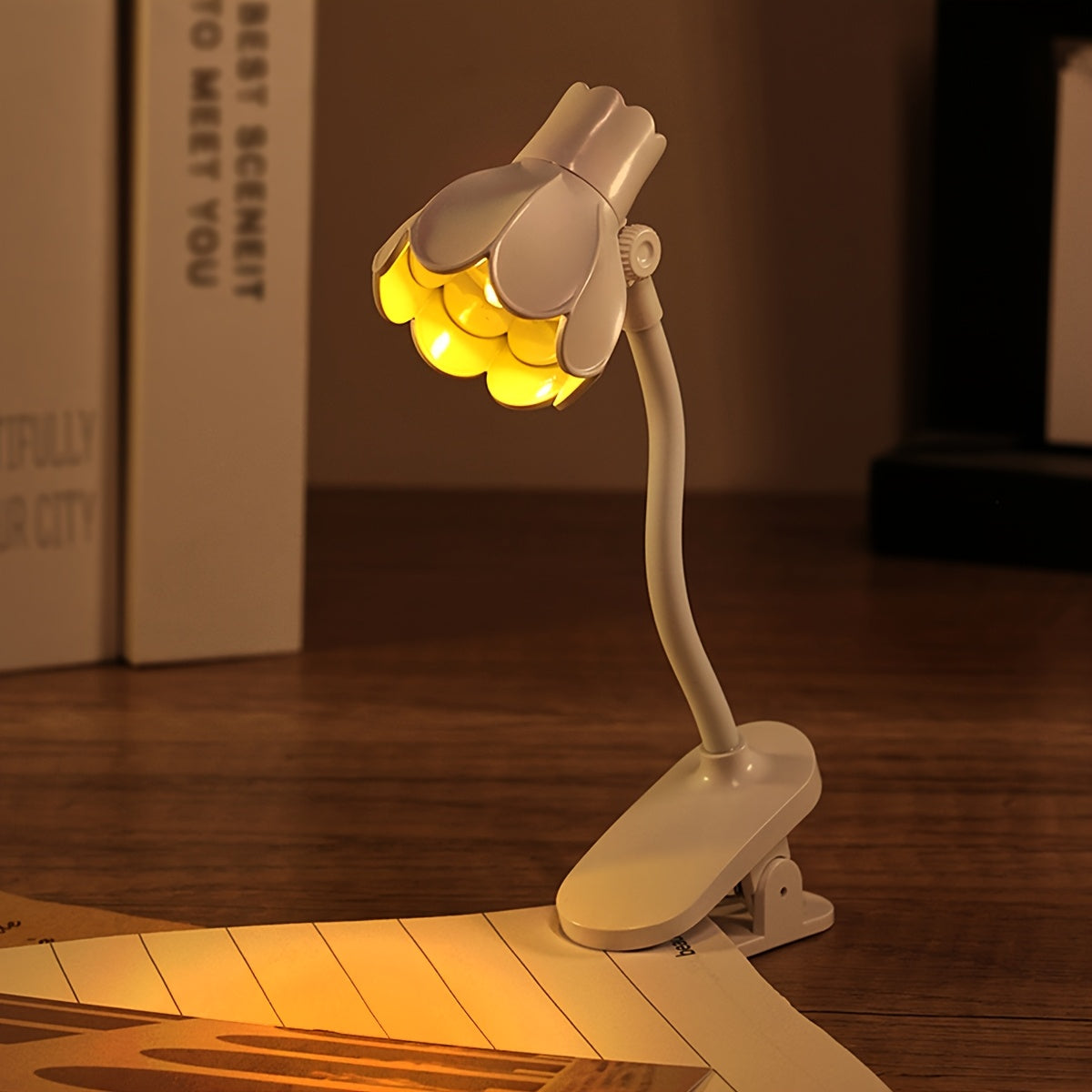 Single Petal Clip Table Lamp for Bedroom Reading and Home Decor
