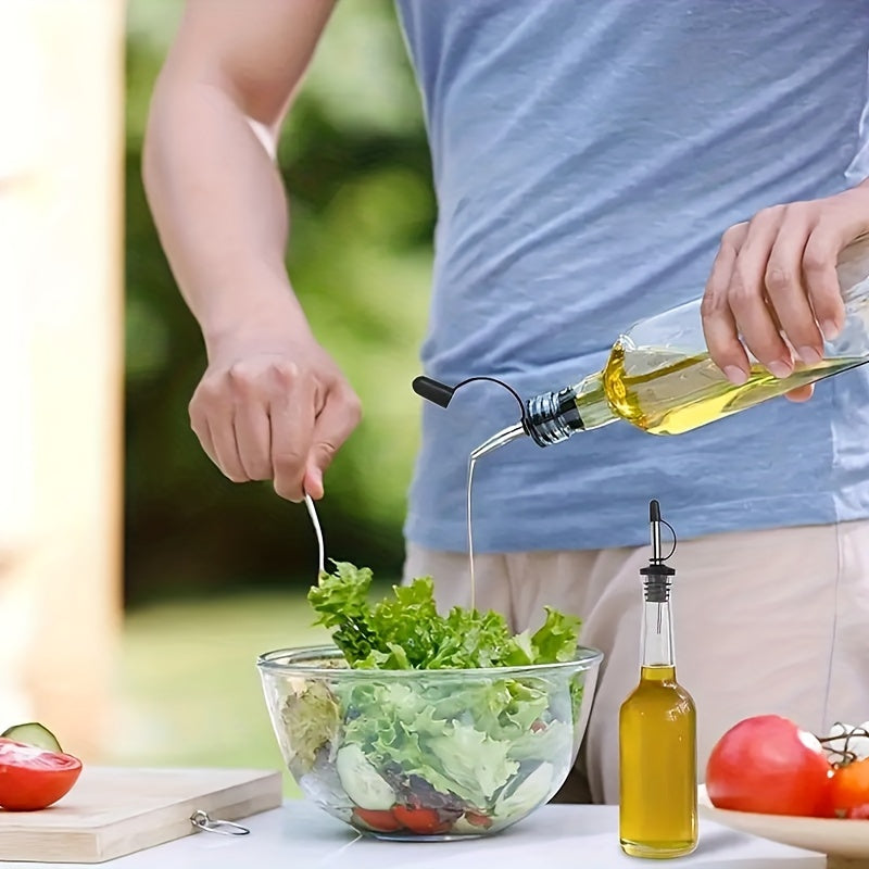 Temir bo'lmagan po'latdan yasalgan quyuvchilar 4, 6, 8 yoki 12 dona to'plamlarda, spirtli ichimliklar va sirka shishalari uchun kauchuk chang qopqog'i bilan.