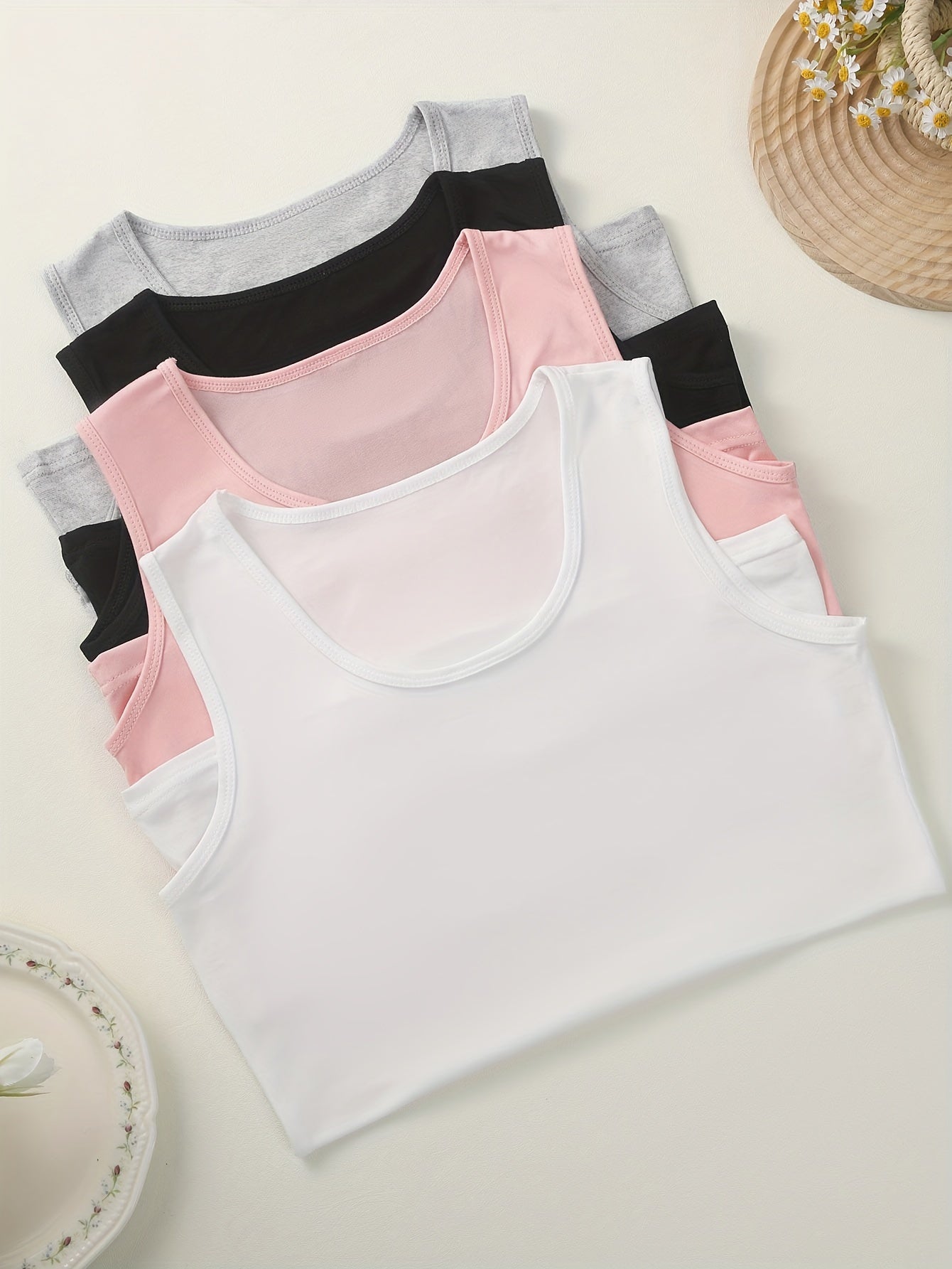 Ayollar uchun poliamid-spandeks aralashmasidan tayyorlangan ko'p maqsadli 4-dona bir rangli kamisol ko'ylaklar, kattalar o'lchamlari