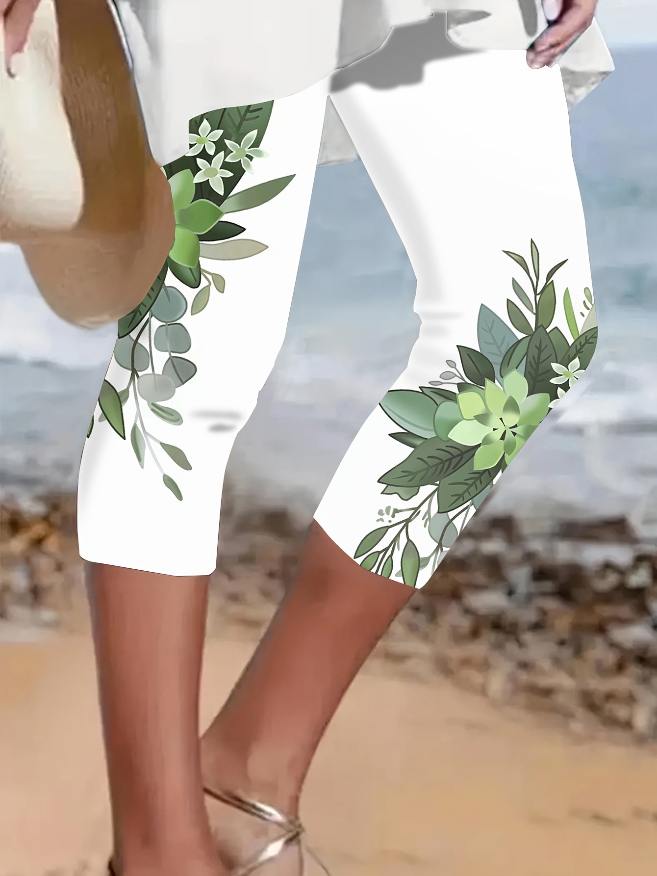 Plus Size Women's High-Waisted Yoga Leggings Capri Floral Print Tummy Control