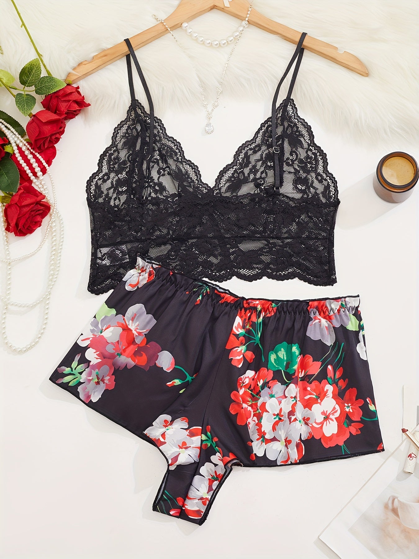 Комплект нижнего белья с кружевным принтом и совпадающим халатом для женщин