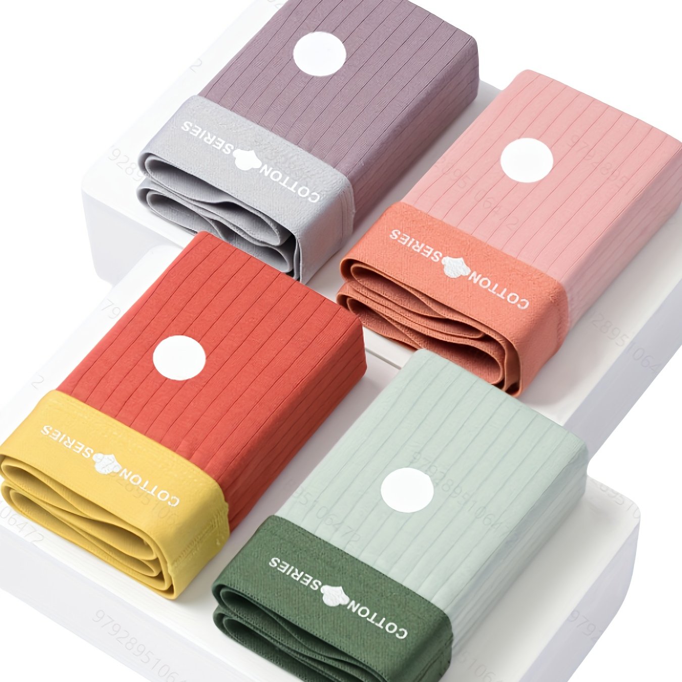 4-Pack Erkaklar Paxta Qisqa Shortlari, O'rta Cho'ziluvchan Trikotaj Matolari va Tasodifiy Chiziqli Dizayni bilan, 140gsm og'irlikda Yengil va Havo O'tkazuvchi.