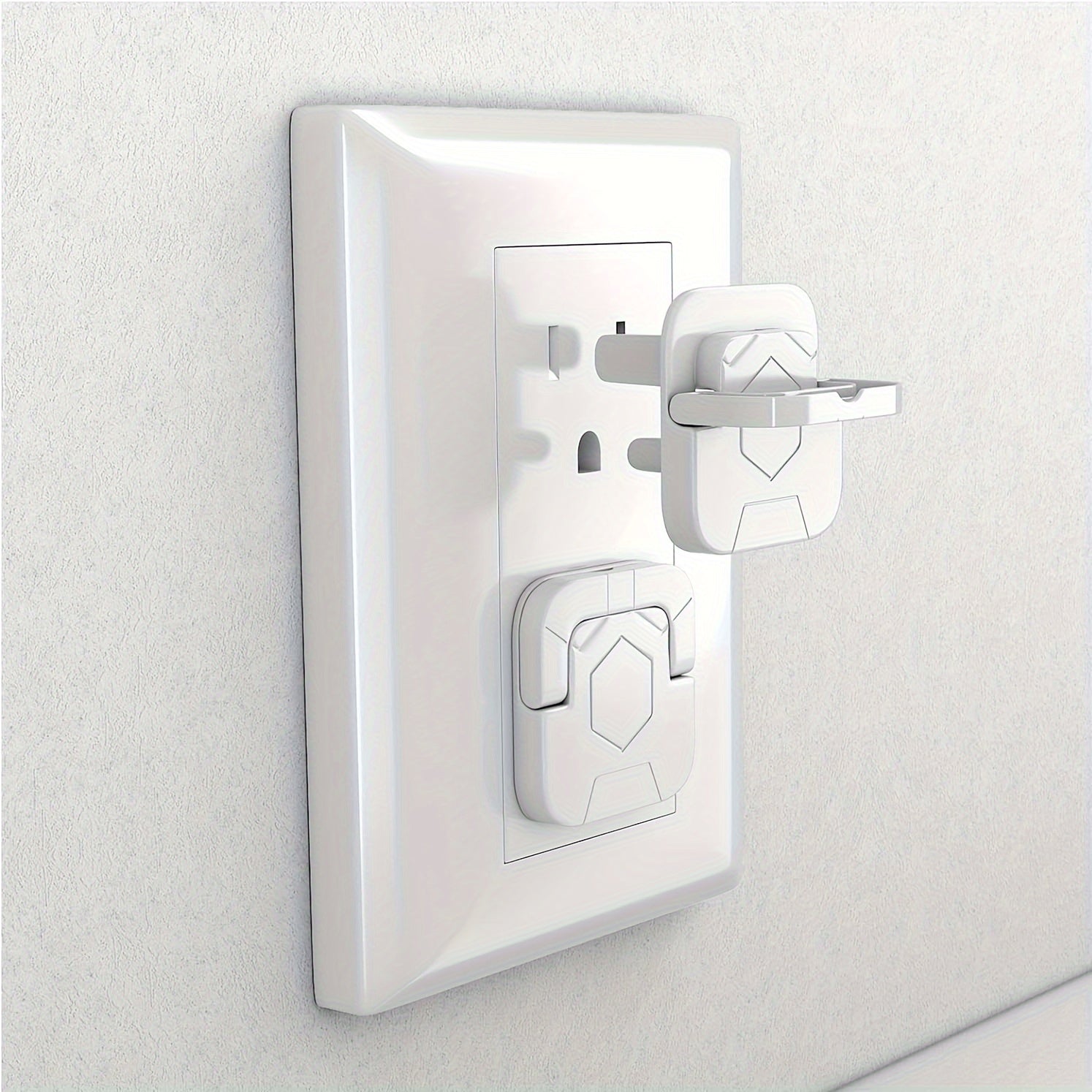 10 Pieces Plastic Safety Outlet Covers for US Standard Plugs Childproof Shock Prevention