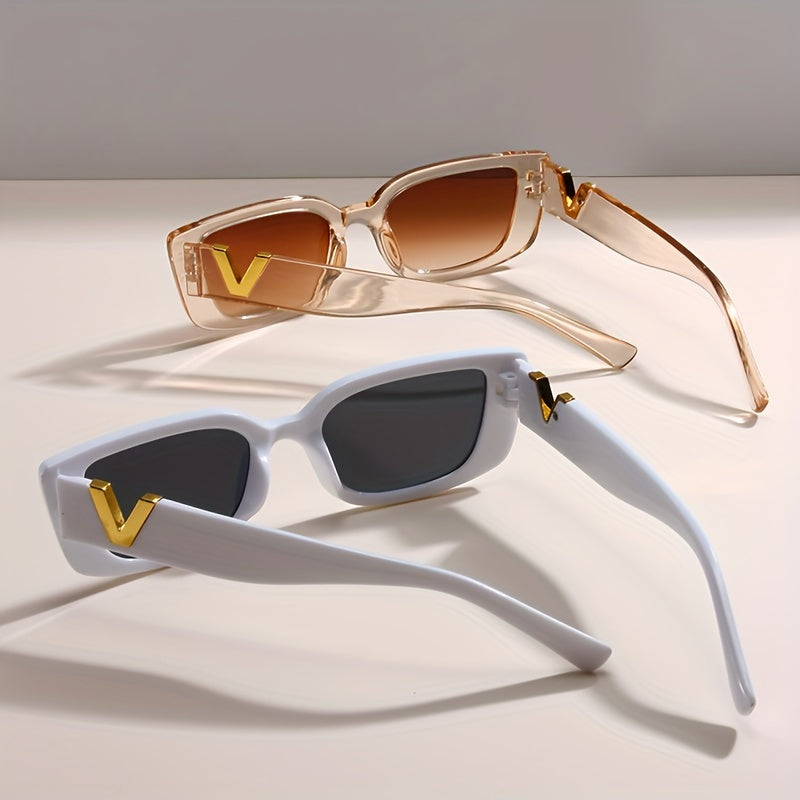 Ayollar uchun mushuk ko‘zli moda ko‘zoynaklar, kichik to‘rtburchak ramka, qora, V shaklidagi juftlik