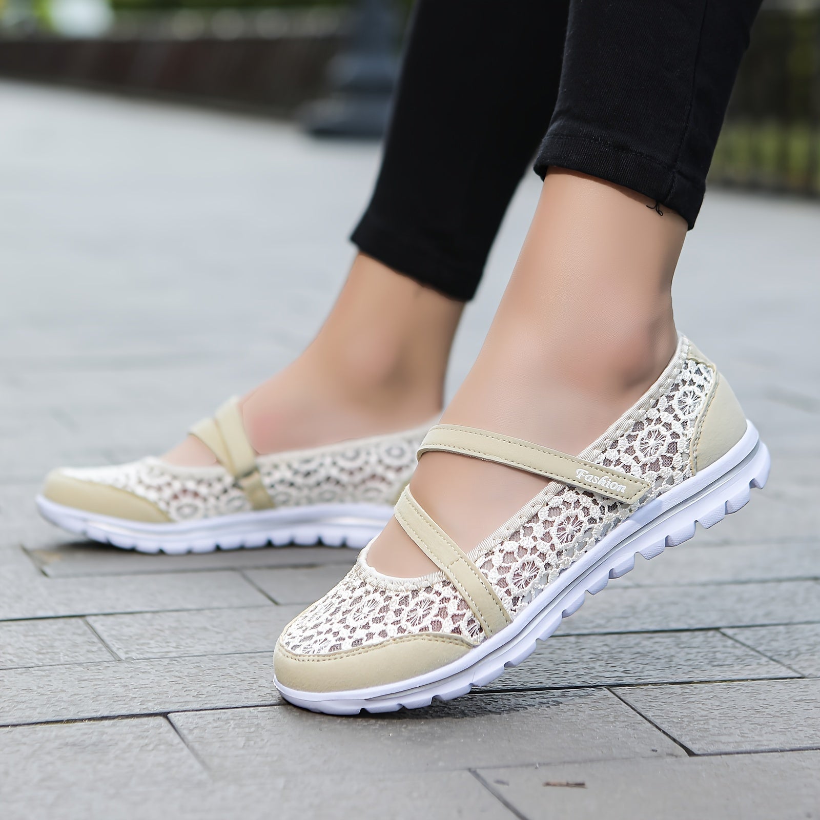 Women's Mesh Flat Shoes Breathable Slip-On Summer Low Top Fabric