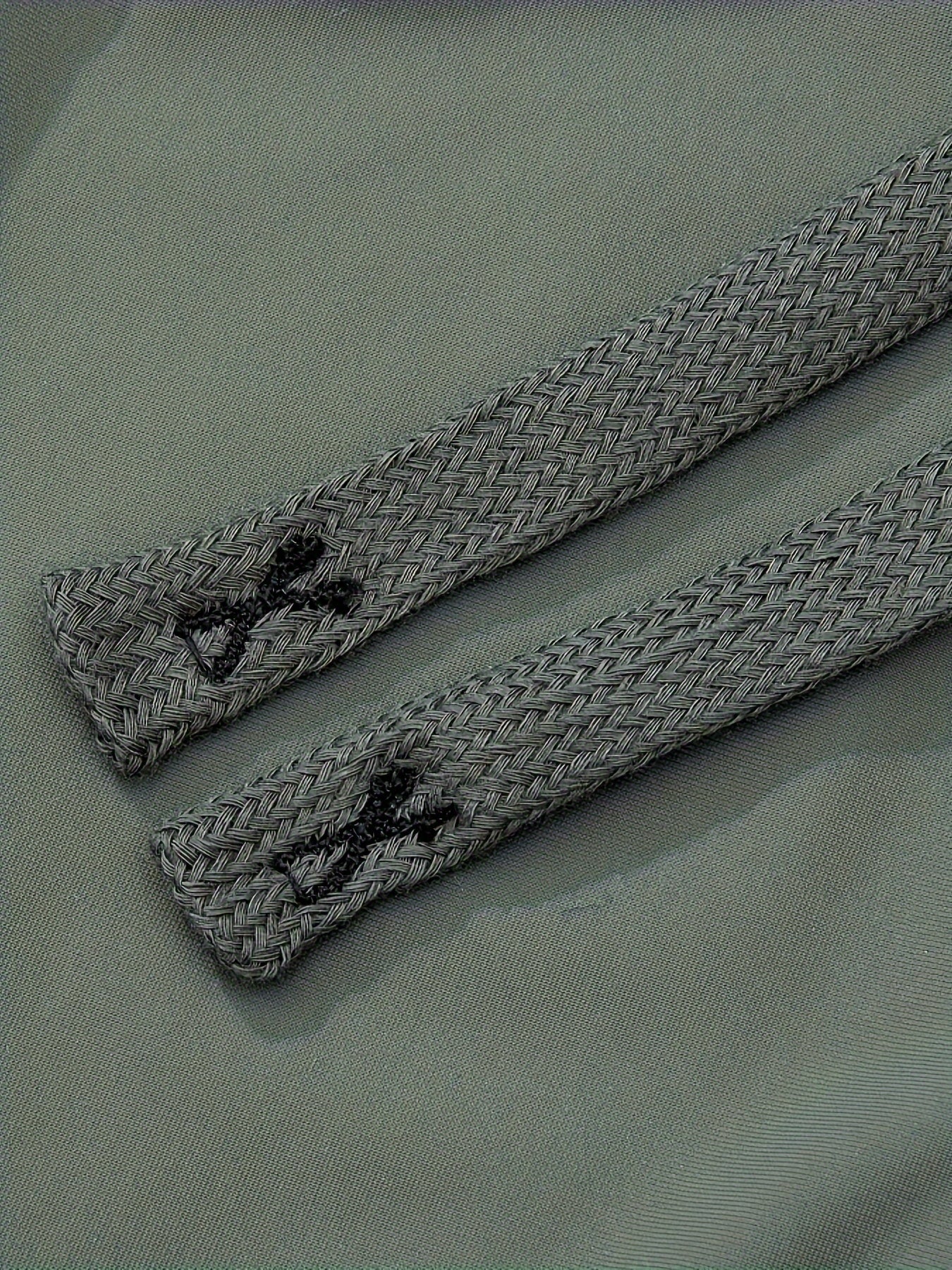 Women's Summer Sports Long Pants Tapered Joggers with Elastic Waist and Zipper Pockets