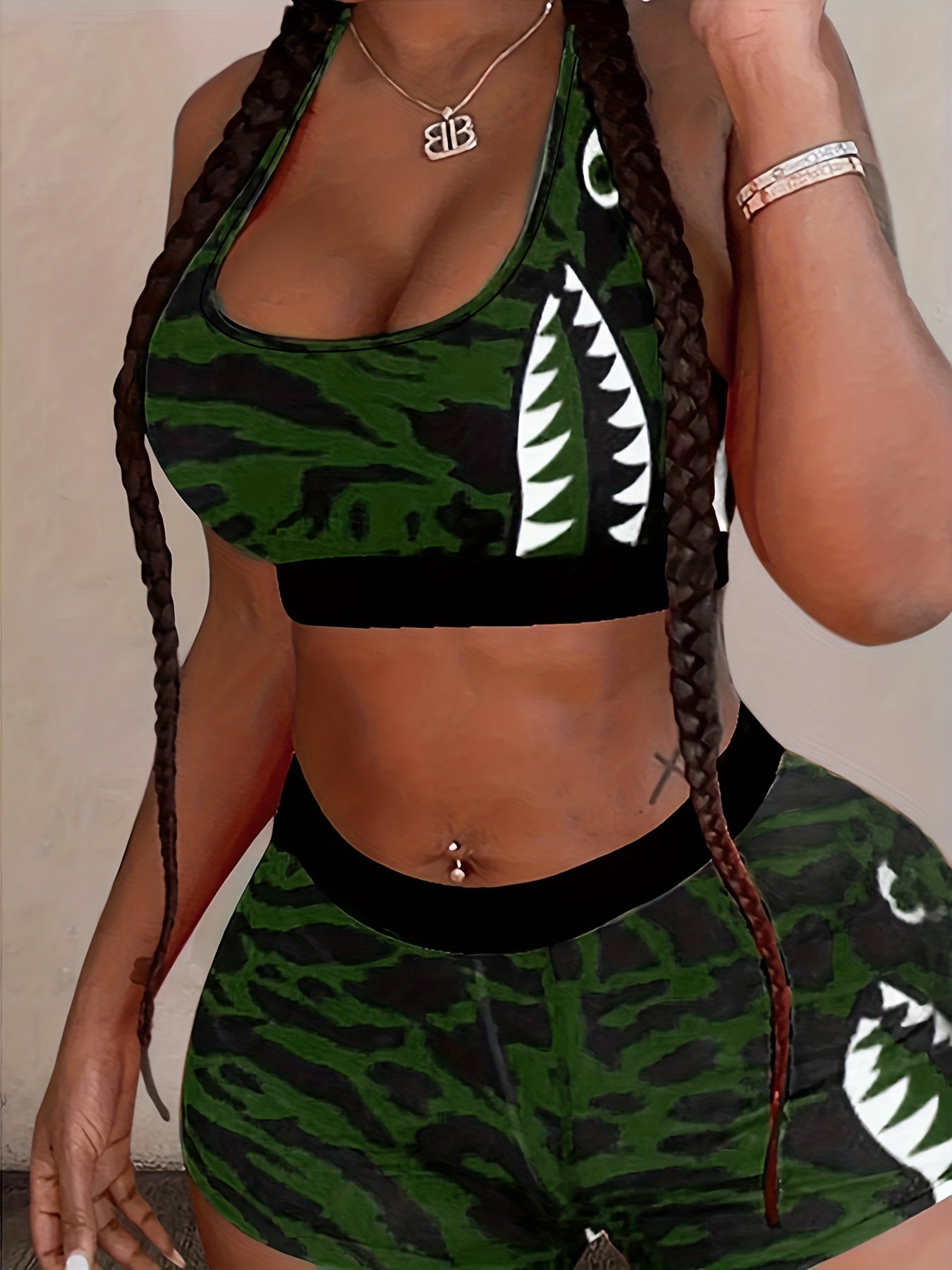 Conjunto de lencería gótica de tallas grandes para mujer, sujetador y braga con estampado de tiburón y ribete de contraste