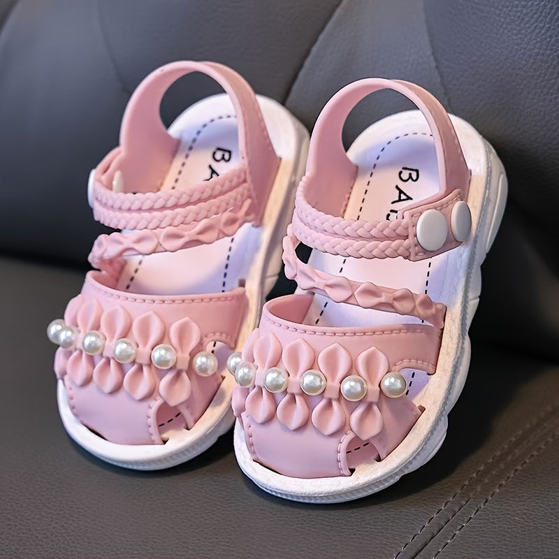 Girls' PVC Cartoon Sandals with Buckle Closure Non-Slip Sole Breathable Summer Shoes for Toddlers and Girls