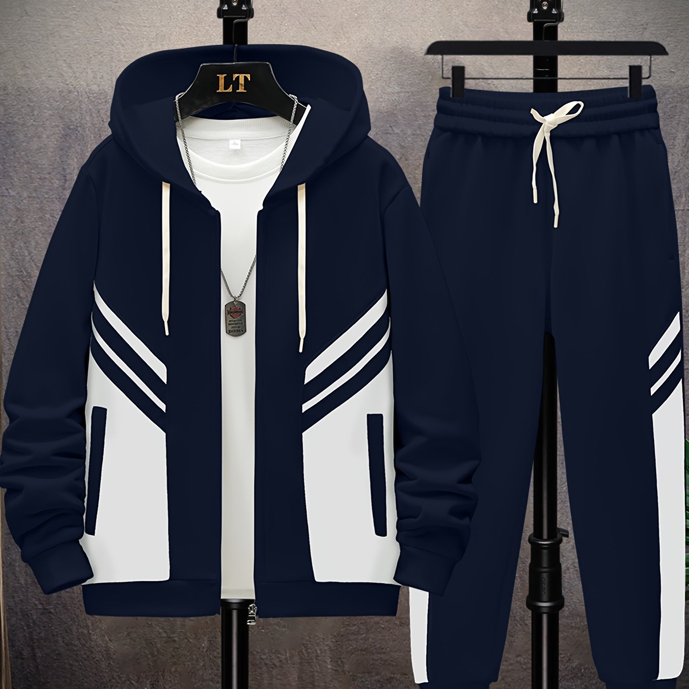 Men's Casual Color Block Polyester Hooded Suit Set with Long Sleeves