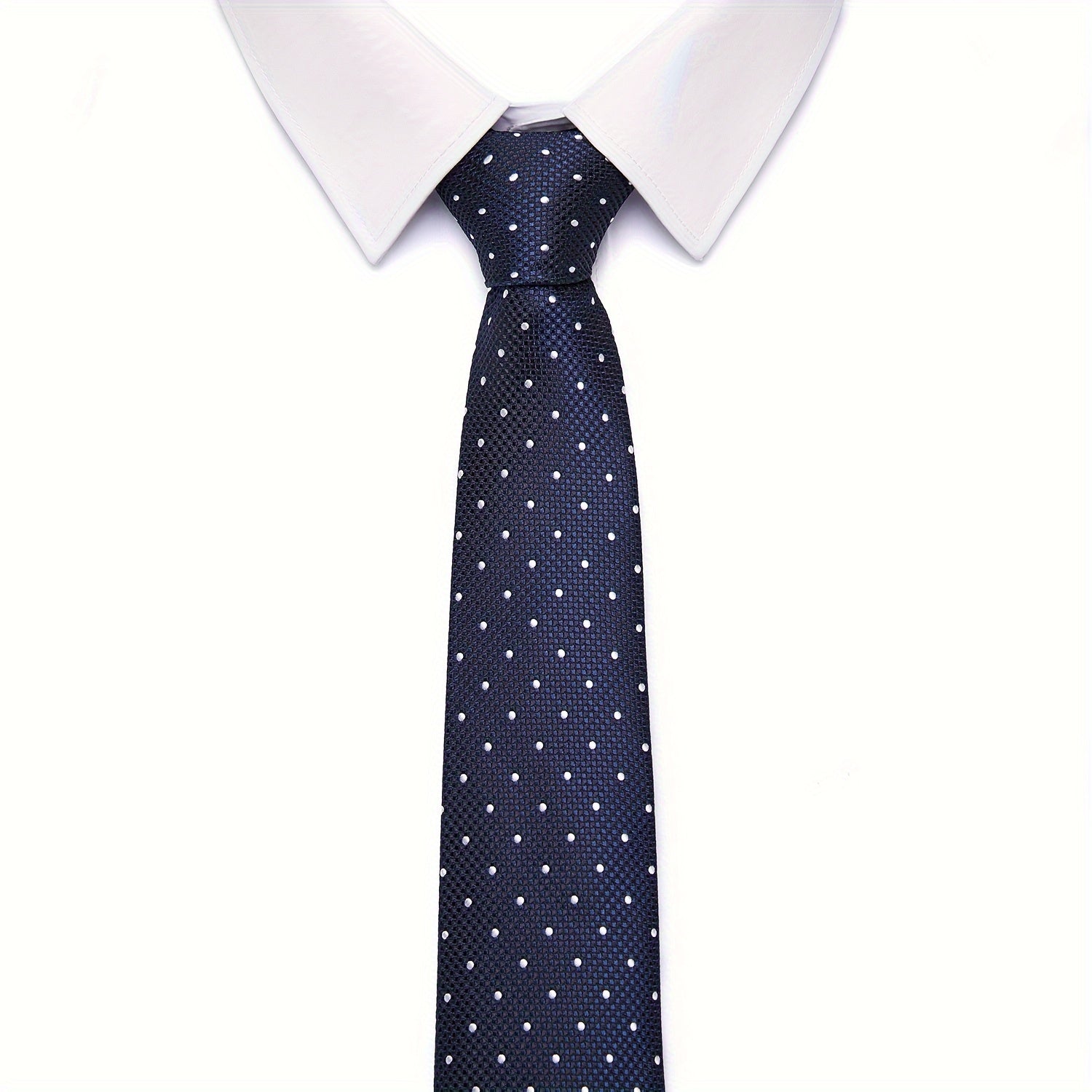 Men's Retro Elegant Patterned Tie for Casual and Formal Wear