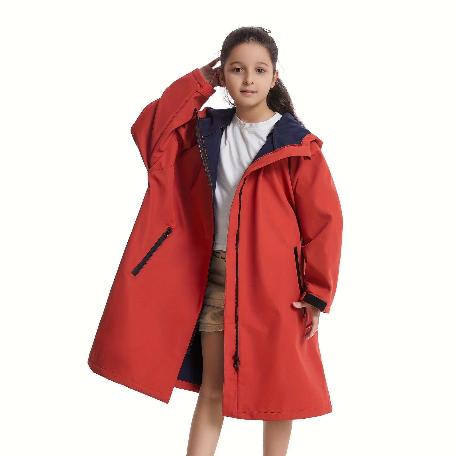 Zamonaviy suv o'tkazmaydigan o'zgarish xalat, mo'ynali ichki qismi, boshliq, kosmik mavzu, 240gsm, uyda va ochiq havoda, shamol o'tkazmaydigan va iliq.