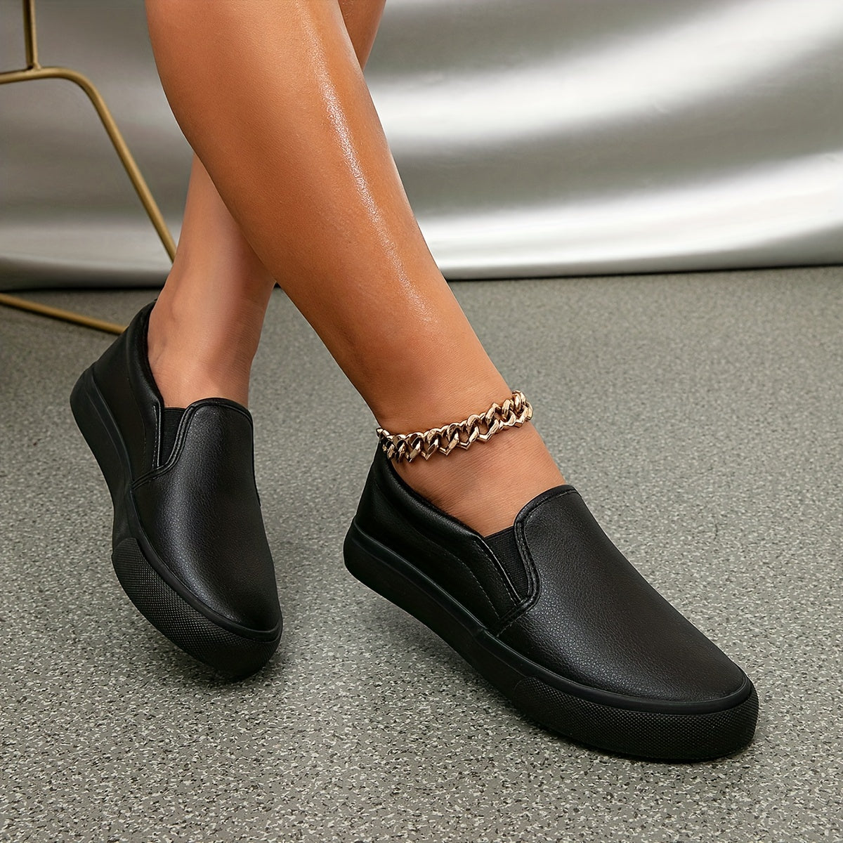 Ayollar uchun slip-on tekis poyabzal, kundalik yurish poyabzali, kichik oq sneakers