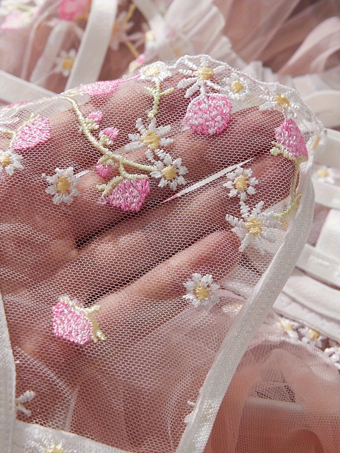 Women's Flower Design Lingerie Set with Bra and Thong for Sexy Underwear