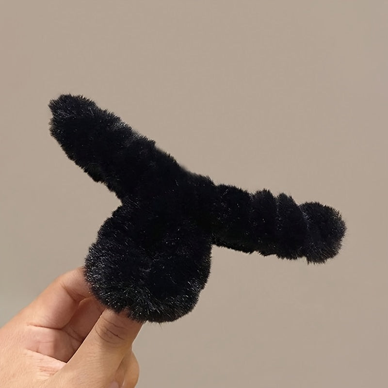 Set of 3 Large Flannelette Hair Claw Clips Oval Solid Color Elegant Fuzzy Hair Accessories for Festive Hairstyles