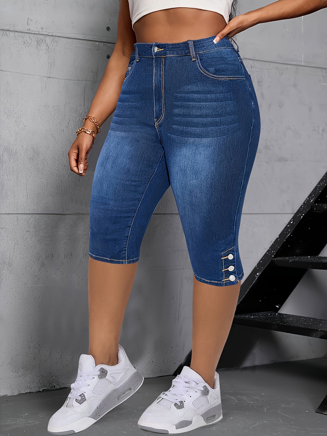 Women's Plus Size Denim Shorts Stretch High-Waisted Casual Summer Knee-Length