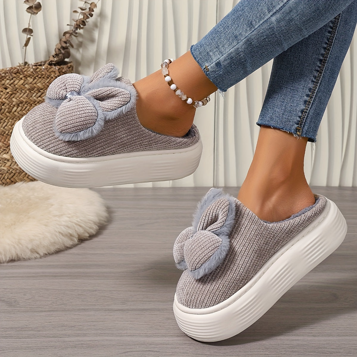 Women's Fleece-Lined Warm Slippers Non-Slip Indoor with Bows